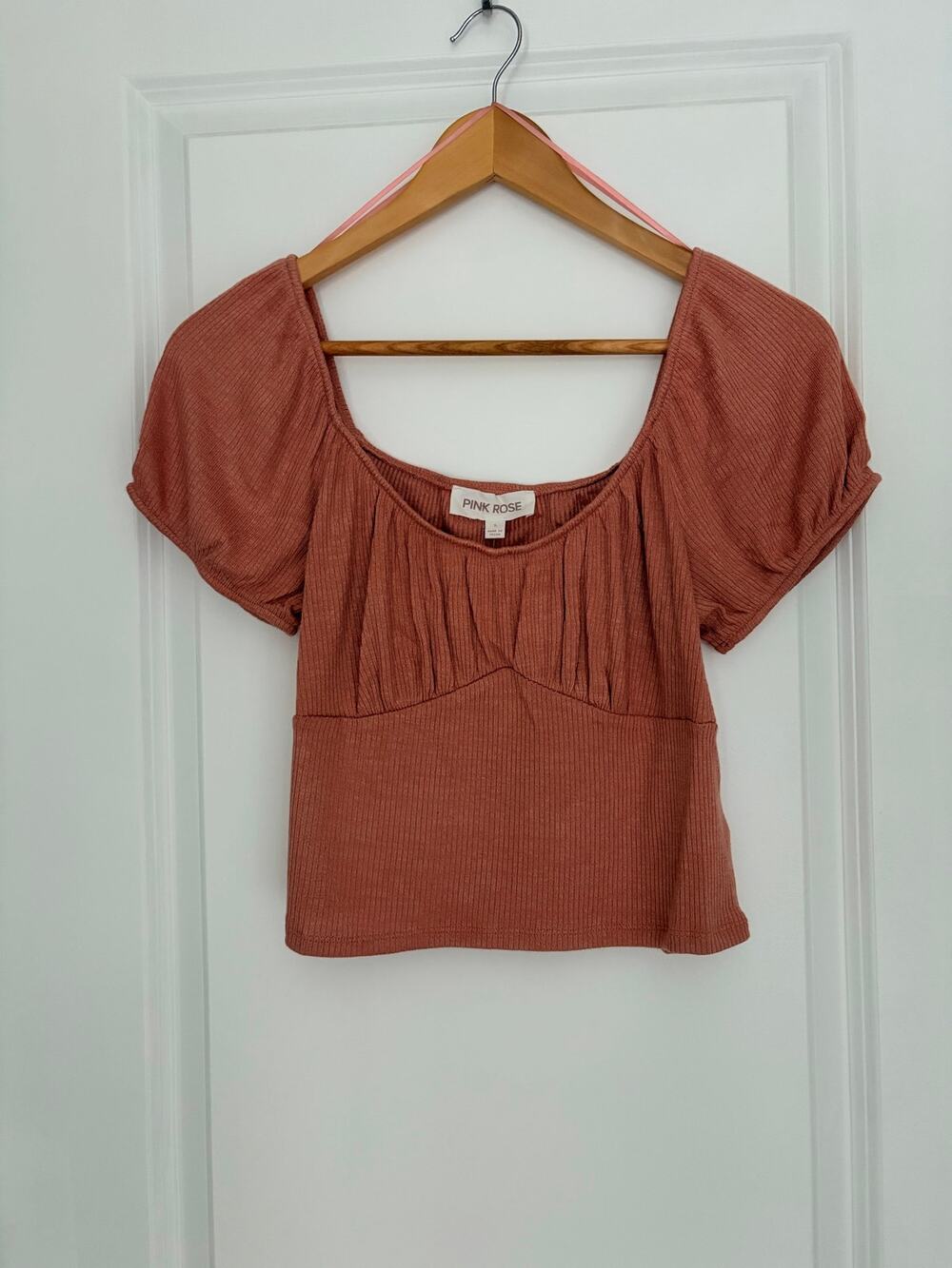 Pink Rose Knit Crop Top Puff Sleeves Size Large
